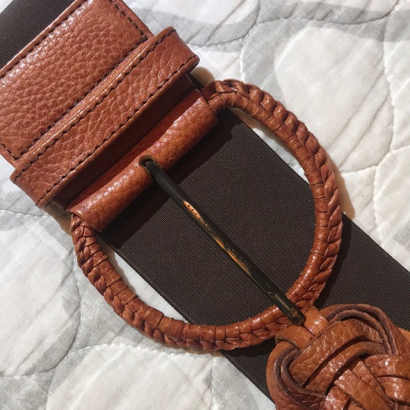 Genuine Leather Bebe Belt - Picture 3 of 7